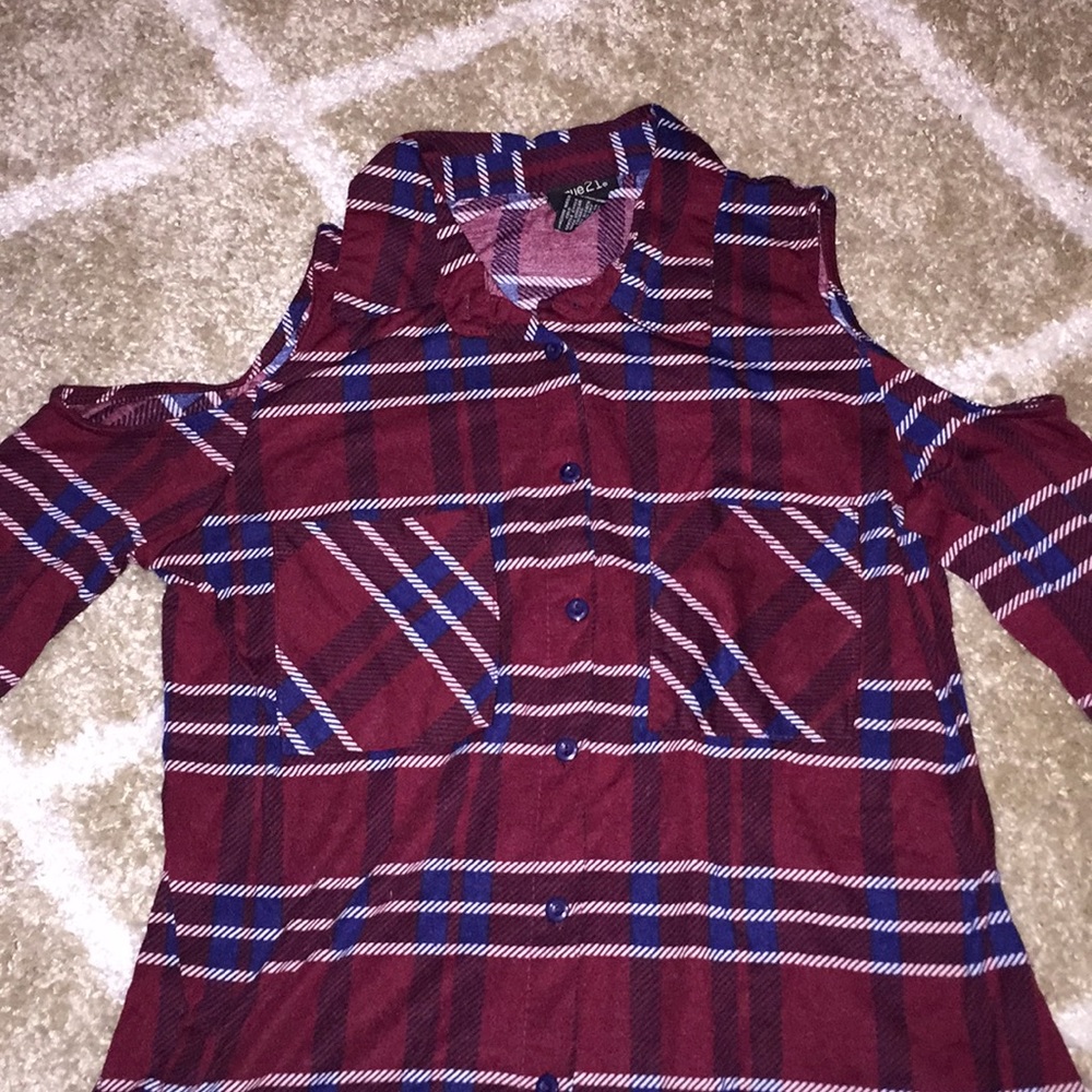 Plaid top w/ cold shoulders